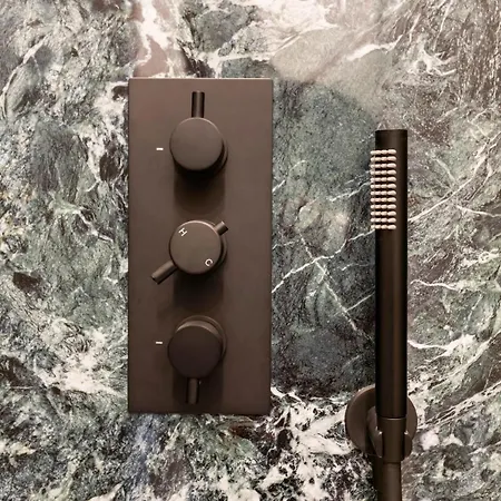 New I Luxus I Kingbed I Center